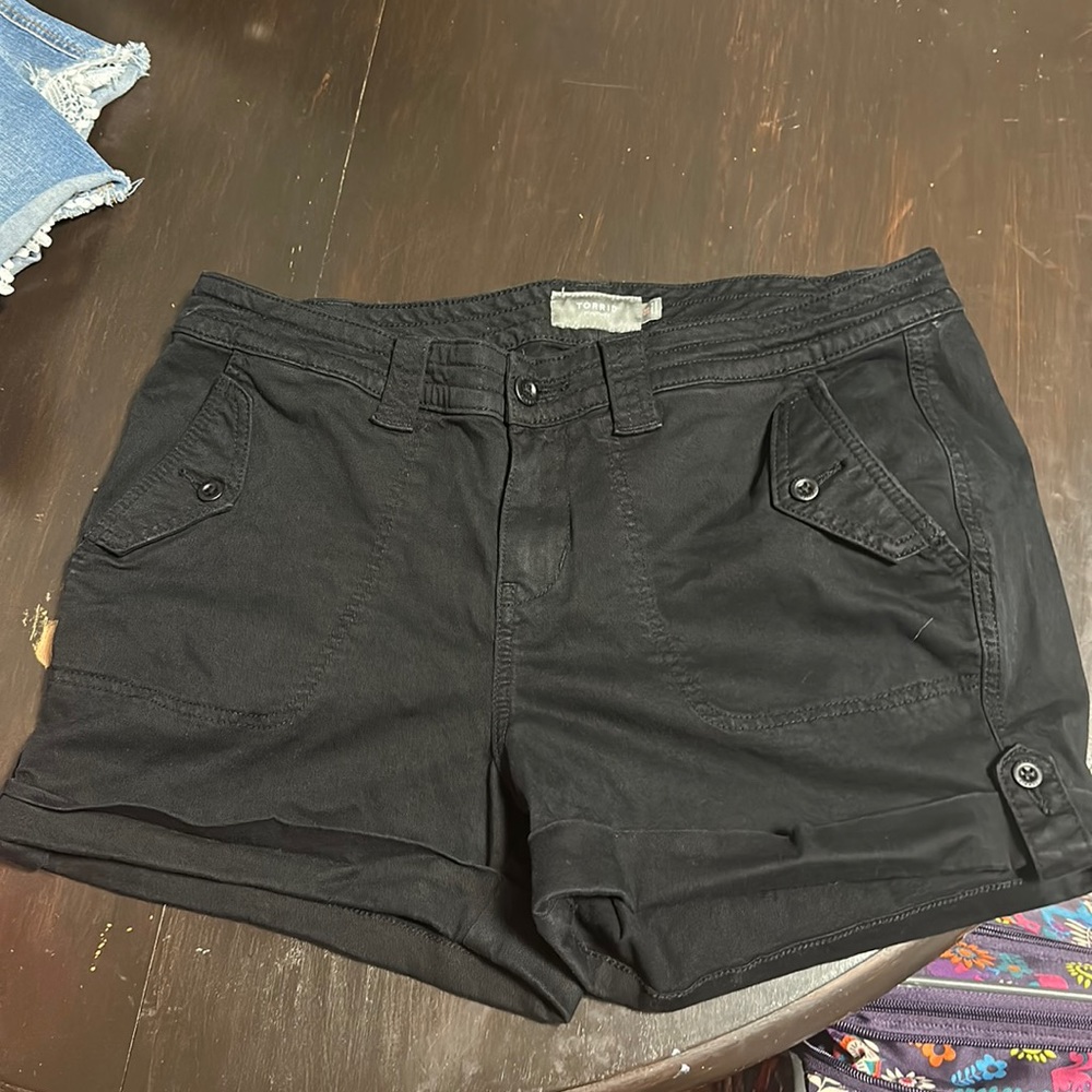 Size 16 torrid military shorts black